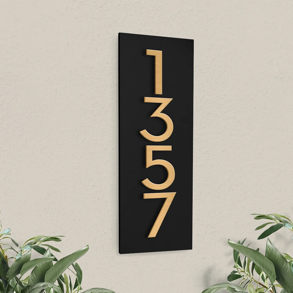 post-&-porch-address-planters-plaques-image