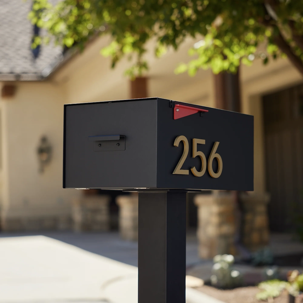 post-&-porch-post-mounted-mailboxes-image