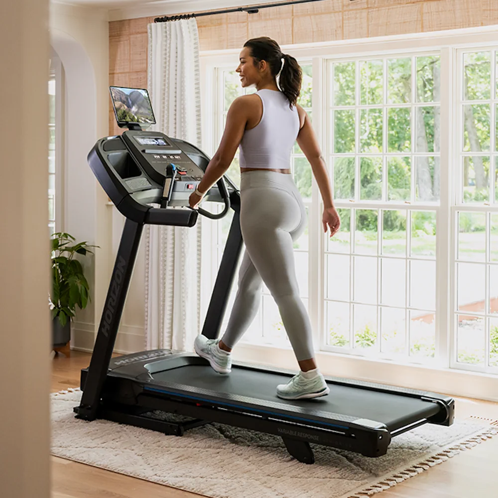johnson-fitness-&-welness-horizon-70-AT-treadmill-2024-model-image