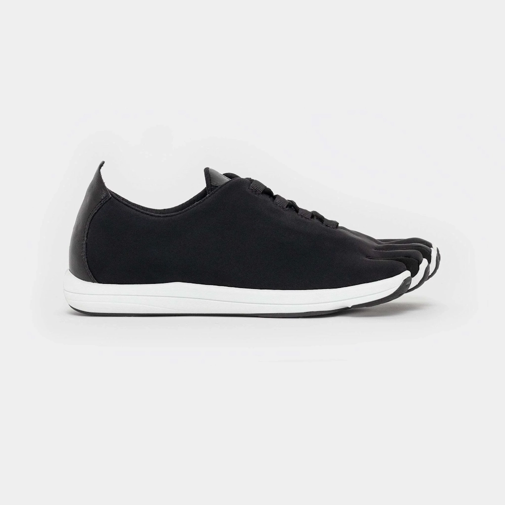 peluva-mens-strand-lightweight-trainer-image