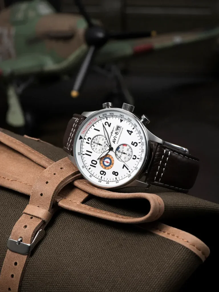 avi-8-hawker-hurricane-classic-chronograph-classic-white-image
