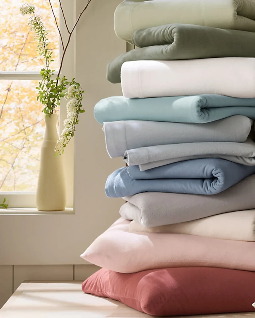 garnet-hill-solid-flannel-sheets-image