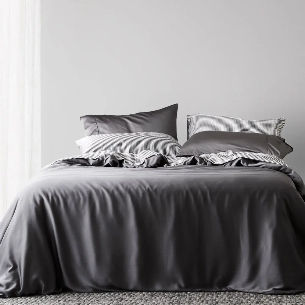 ettitude-dignature-sateen-duvet-cover-image
