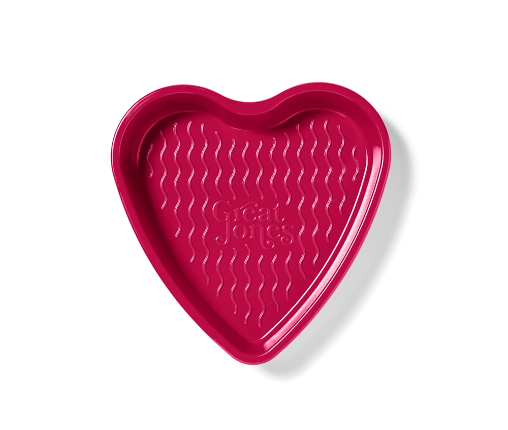 great-jones-sweetheart-cake-pan-image
