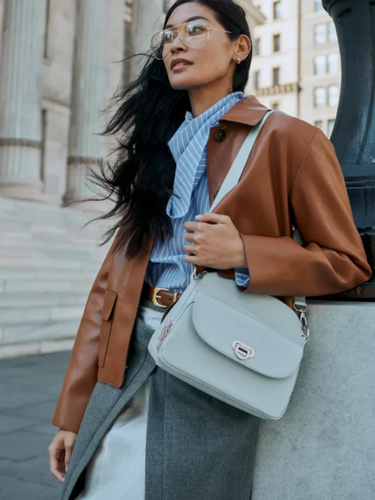 baggallini-coastal-flip-lock-camera-bag-crossbody-image