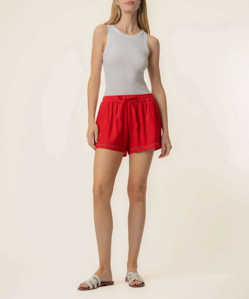 beach-day-packing-list-kut-from-the-kloth-image