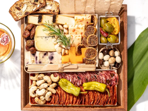 ciccetti-cheese-charcuterie-board-gift_1200x